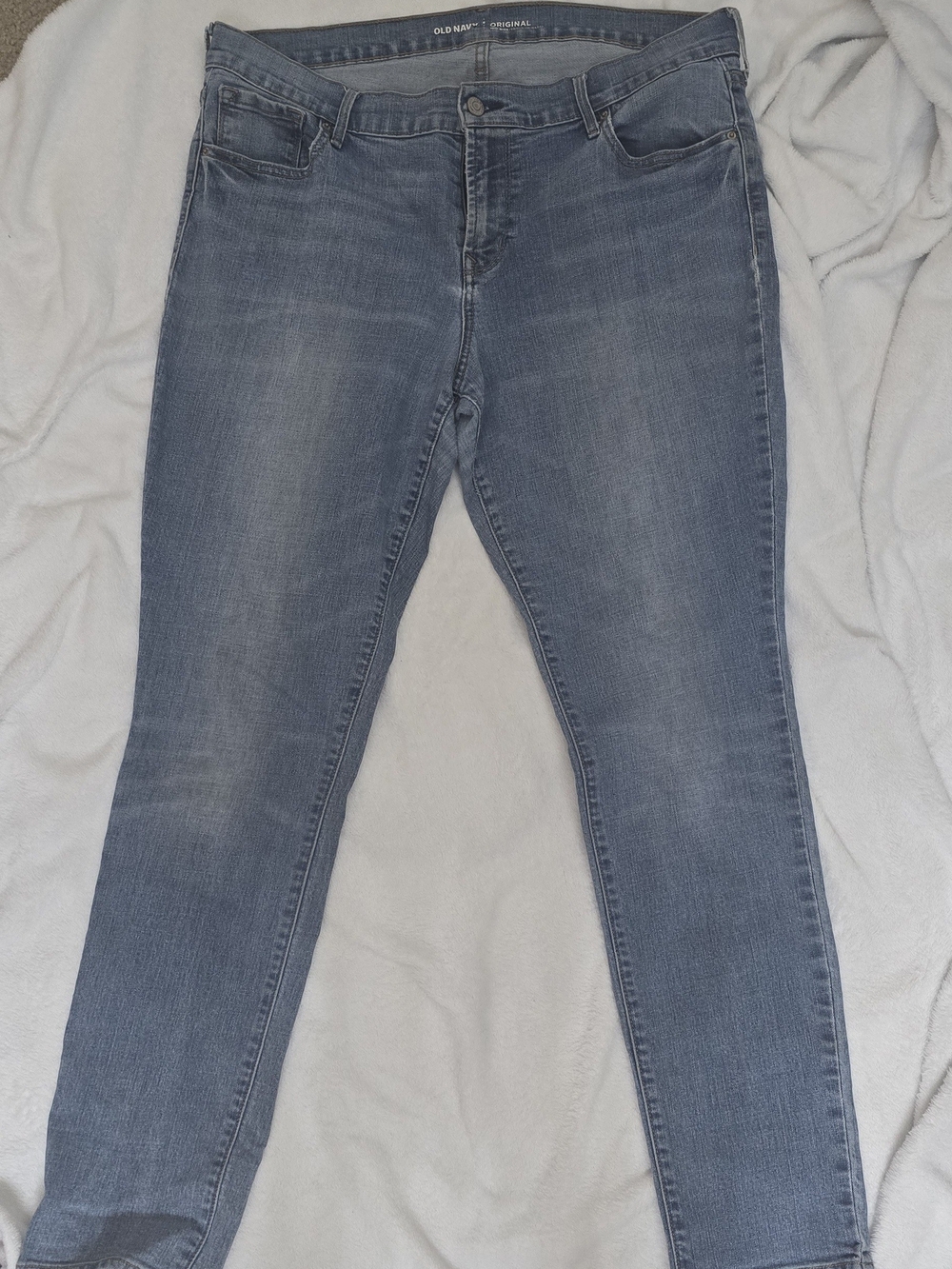 Old Navy Women's Skinny Jeans in Light Blue Wash
